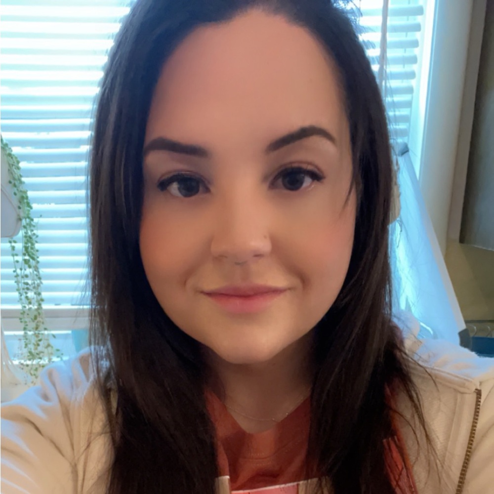 Meet your Posher, Whitney